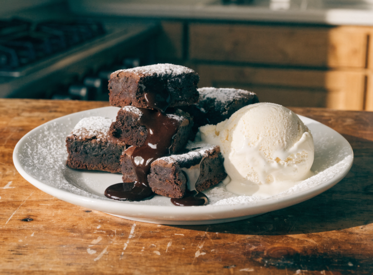 gooey_chocolate_lava_brownies_recipe